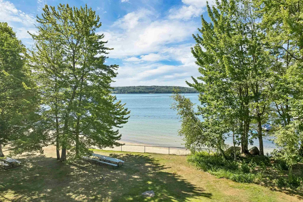 669 Shore Drive Laconia NH 03246