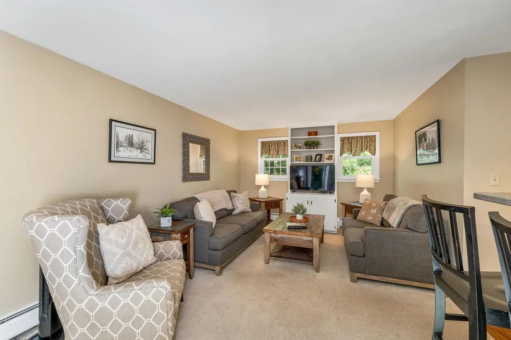 669 Shore Drive Laconia NH 03246