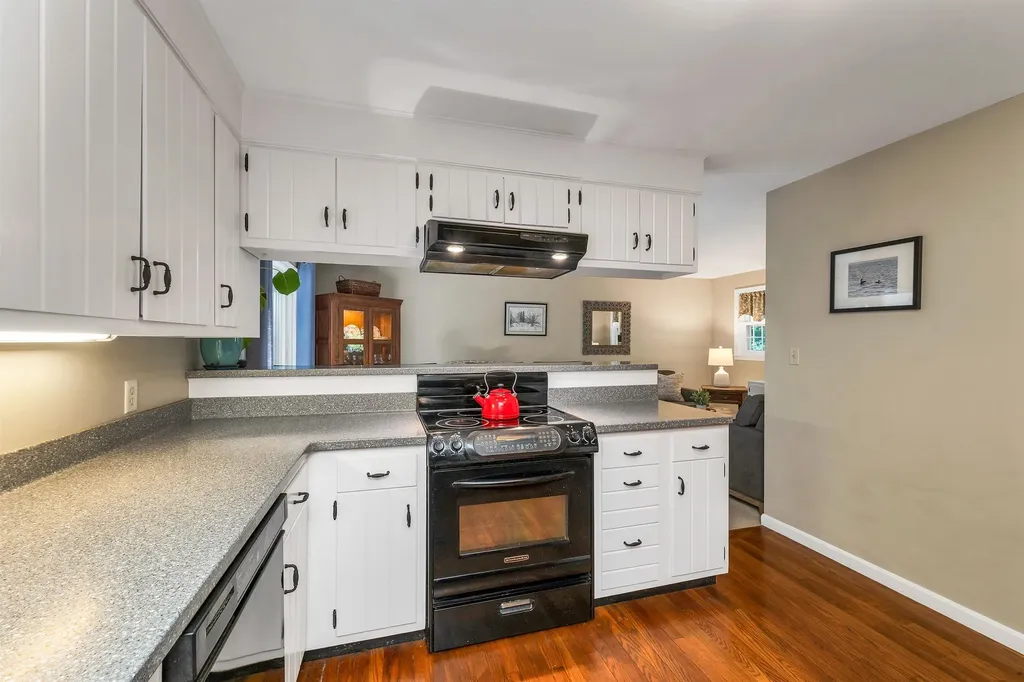 669 Shore Drive Laconia NH 03246