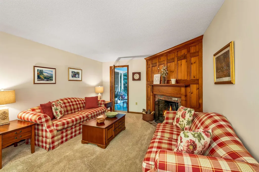 669 Shore Drive Laconia NH 03246