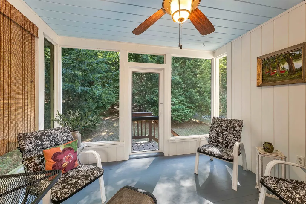 669 Shore Drive Laconia NH 03246