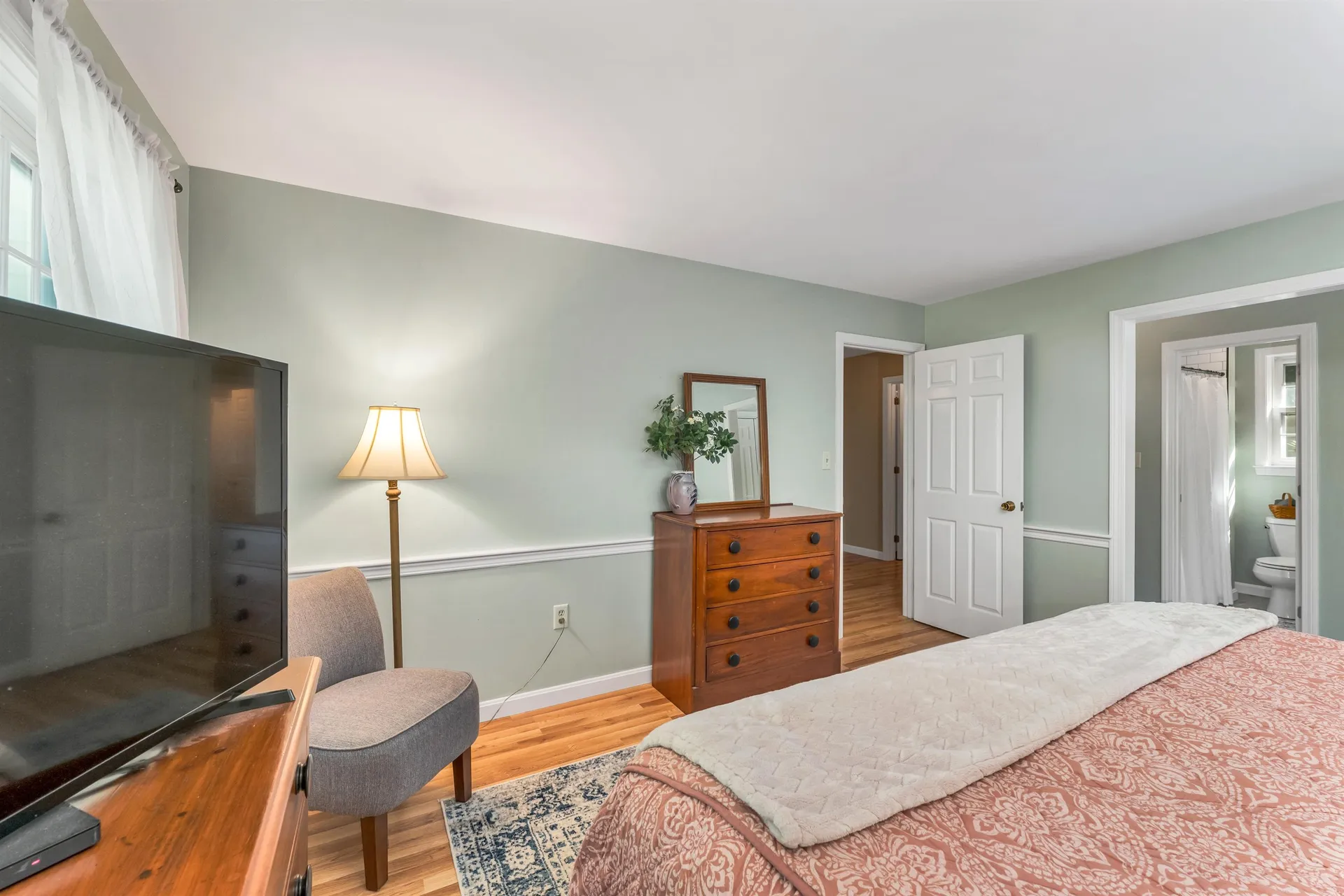 669 Shore Drive Laconia NH 03246