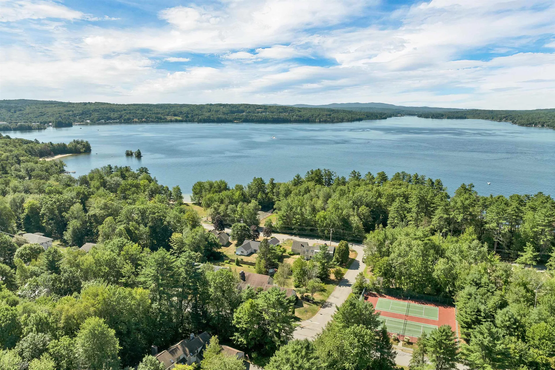 669 Shore Drive Laconia NH 03246