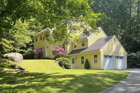 669 Shore Drive Laconia NH 03246