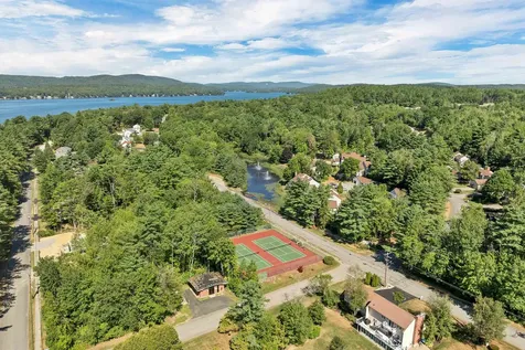 669 Shore Drive Laconia NH 03246