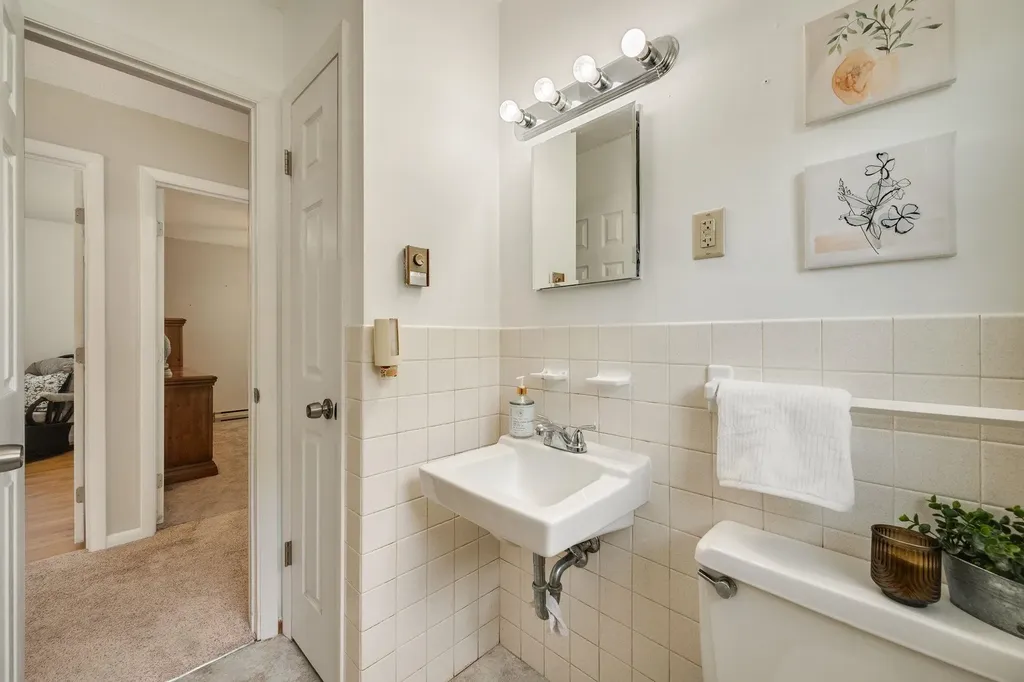 160 Gazo Avenue Burlington VT 05408