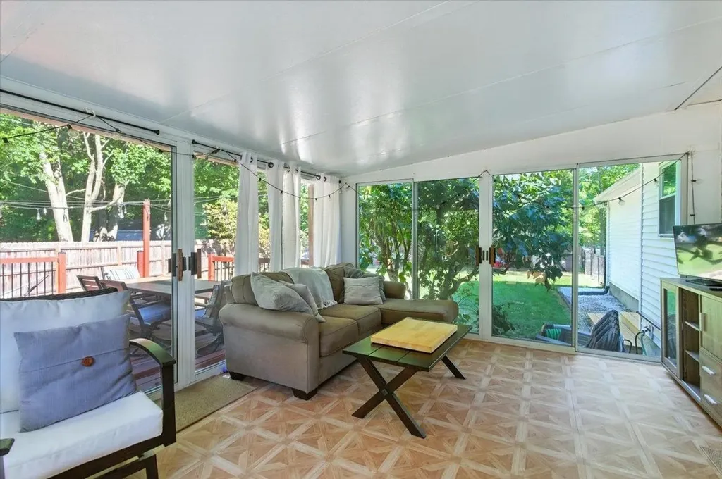17 Oak Ridge Drive Colchester VT 05446