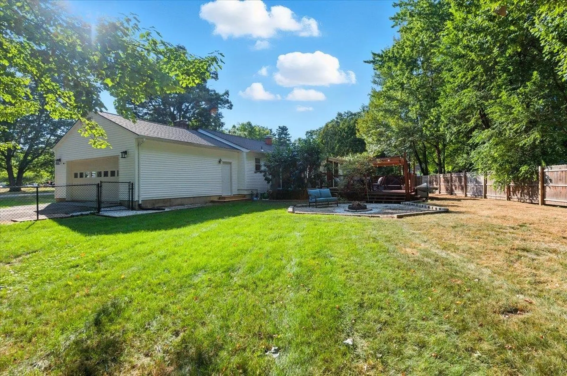 17 Oak Ridge Drive Colchester VT 05446
