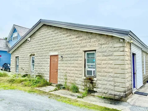 109 Park Street Springfield VT 05156-0328