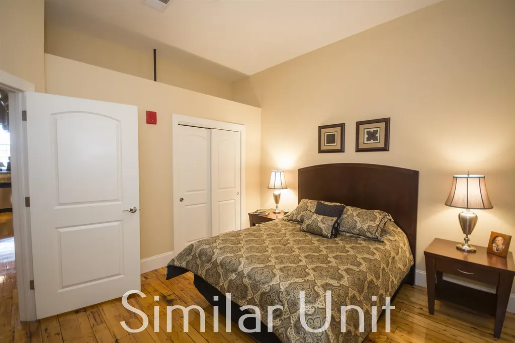 195 Mcgregor Street Manchester NH 03102