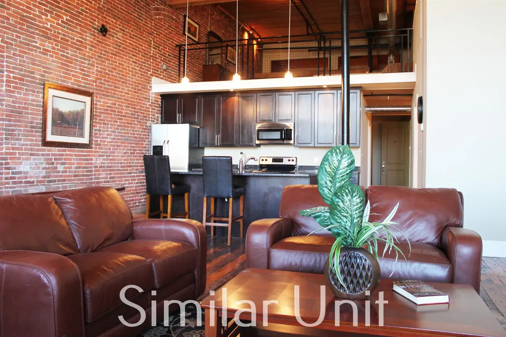 195 Mcgregor Street Manchester NH 03102