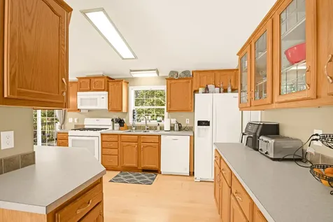 4 Ivy Lane Farmington NH 03835