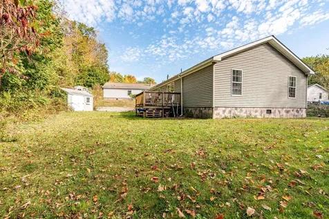 4 Ivy Lane Farmington NH 03835