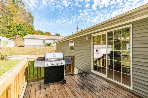 4 Ivy Lane Farmington NH 03835