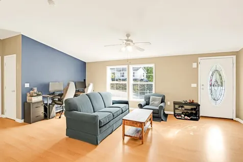 4 Ivy Lane Farmington NH 03835