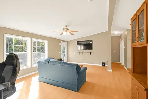 4 Ivy Lane Farmington NH 03835