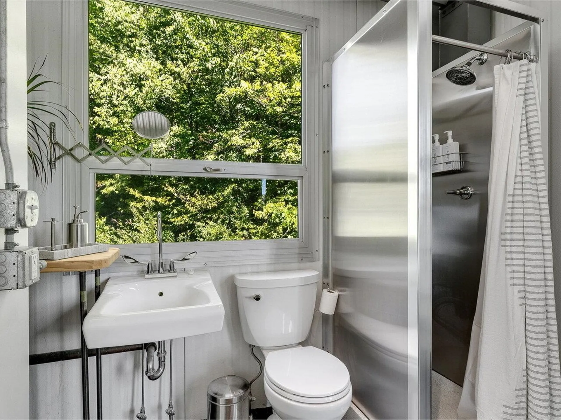 578 East Barnard Road Barnard VT 05031