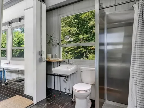 578 East Barnard Road Barnard VT 05031