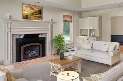 133 Sargent Road Holderness NH 03245