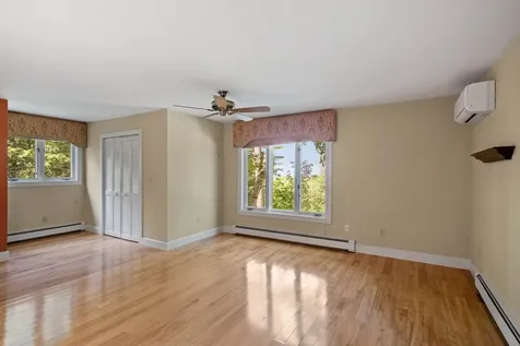 133 Sargent Road Holderness NH 03245