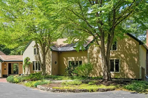 133 Sargent Road Holderness NH 03245