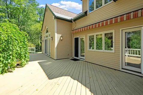 133 Sargent Road Holderness NH 03245