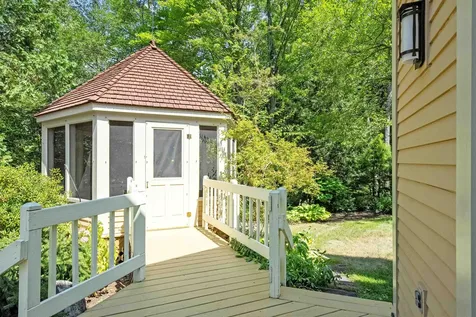 133 Sargent Road Holderness NH 03245