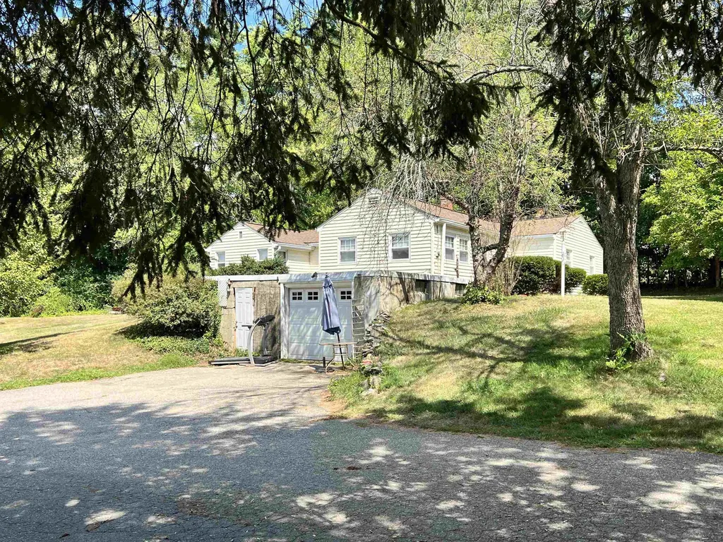 30 East Derry Road Derry NH 03038