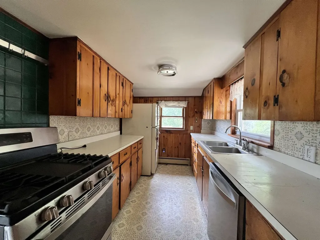 30 East Derry Road Derry NH 03038