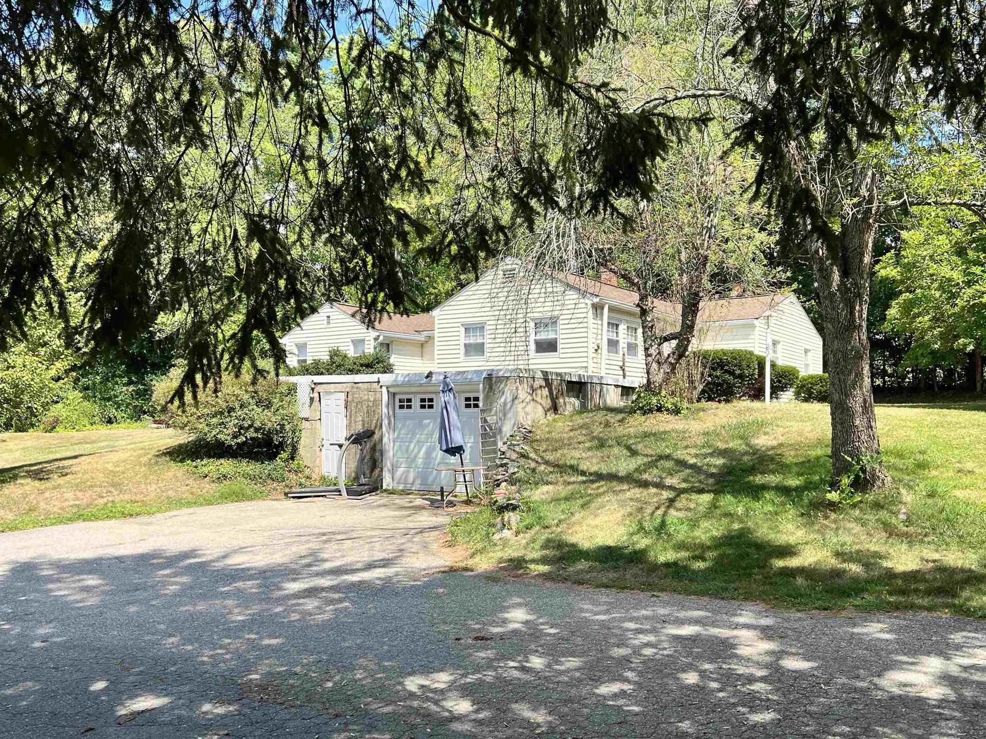 30 East Derry Road Derry NH 03038