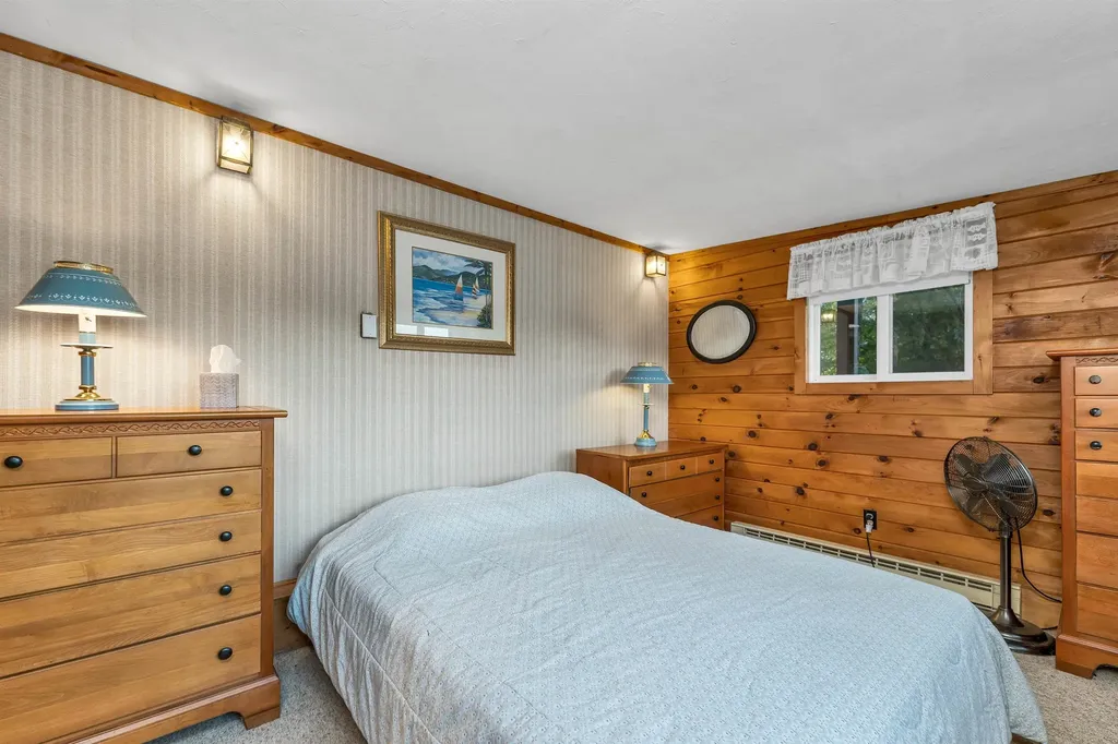 107 Pequawket Trail Ossipee NH 03864