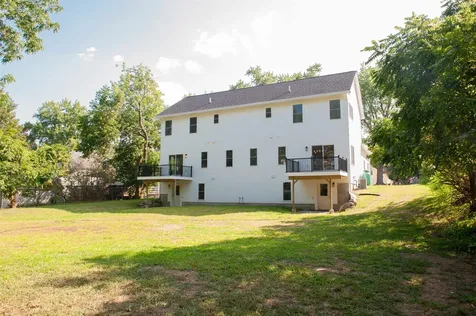 27 Mount Pleasant Street Derry NH 03038