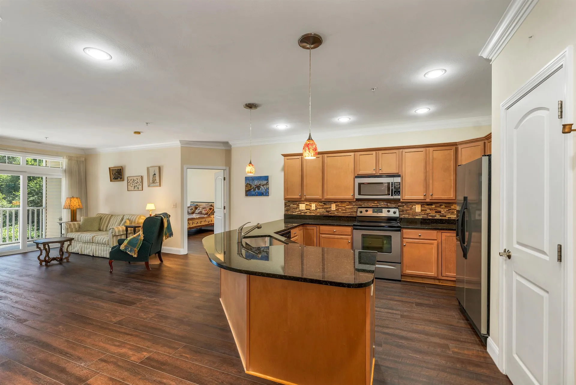 4 Henry David Drive Nashua NH 03062