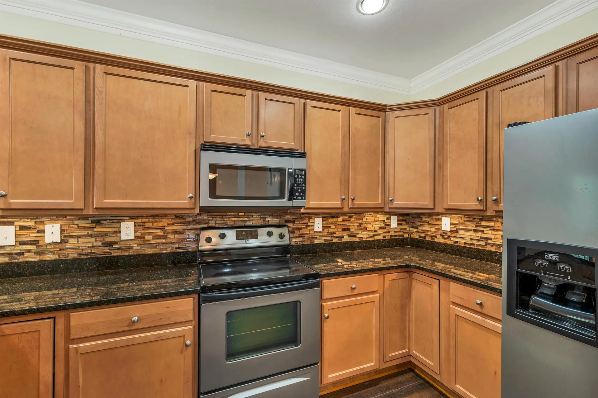 4 Henry David Drive Nashua NH 03062