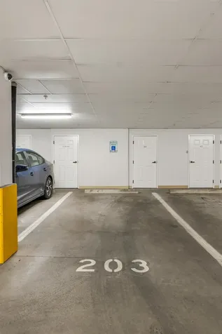 4 Henry David Drive Nashua NH 03062