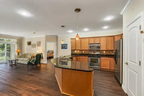 4 Henry David Drive Nashua NH 03062