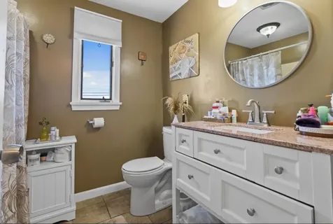 73 Church Street Hampton NH 03842