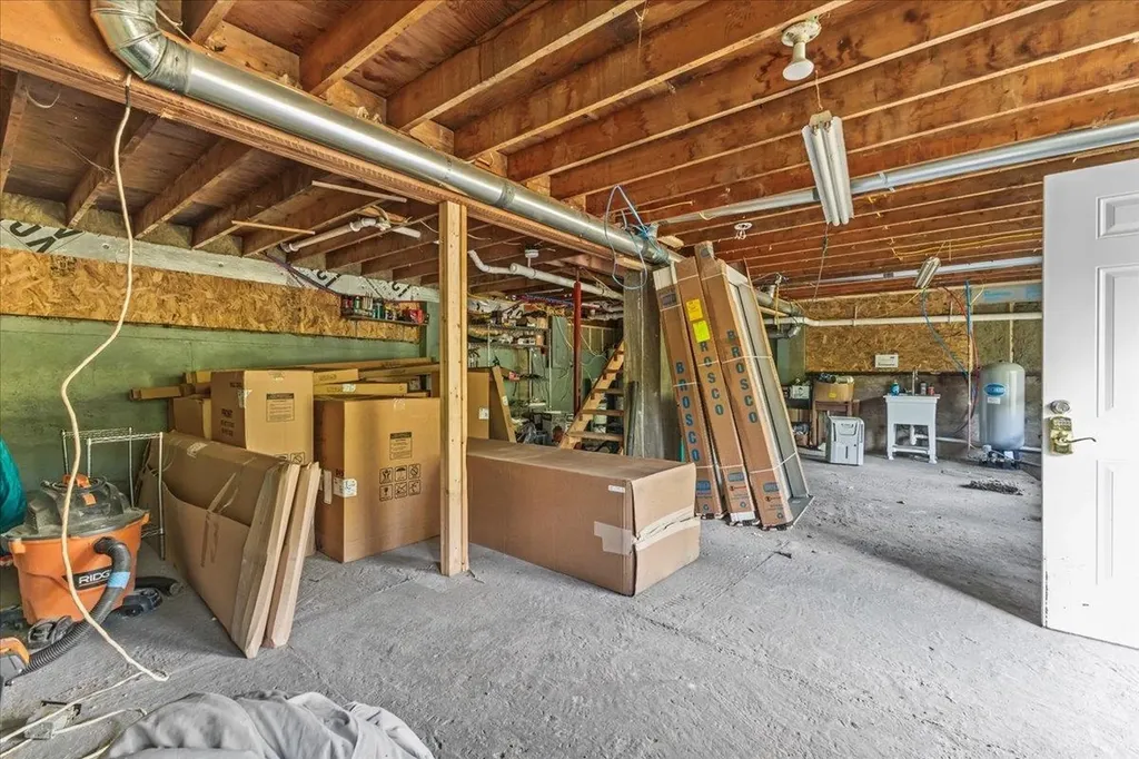 459 Pleasant Valley Road Underhill VT 05489