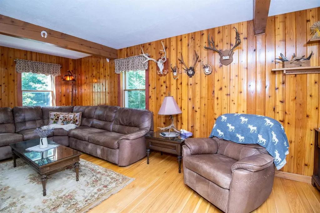 861 Summit Road Mount Holly VT 05758