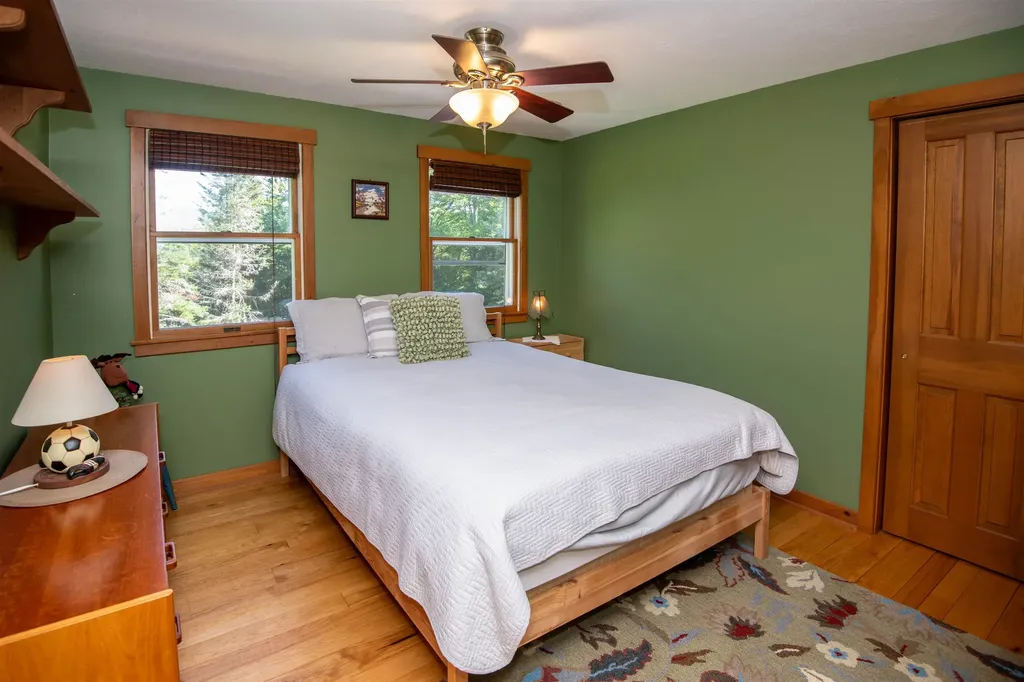 861 Summit Road Mount Holly VT 05758