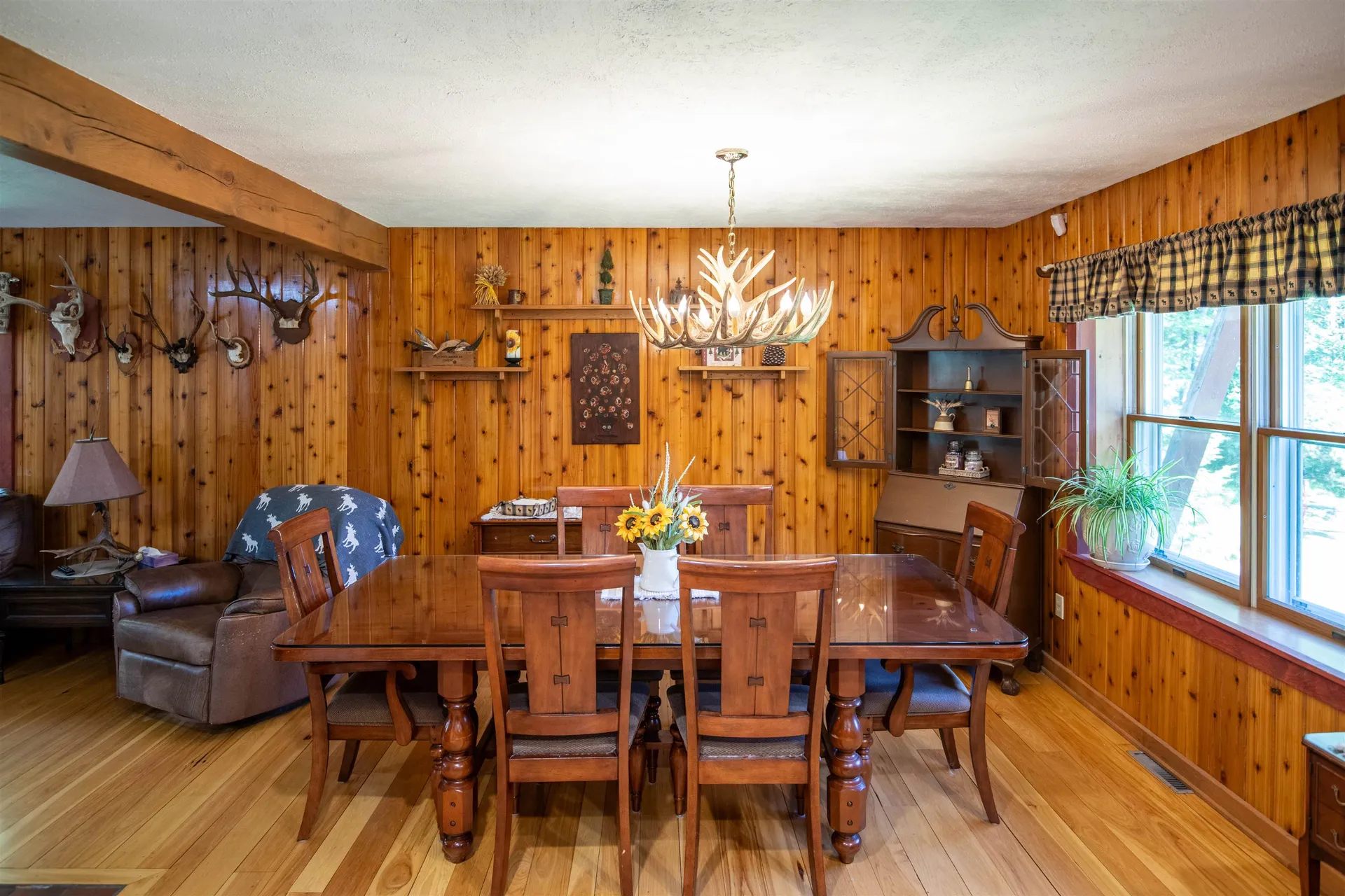 861 Summit Road Mount Holly VT 05758