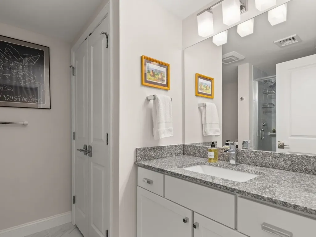 31 Staniford Farms Road Burlington VT 05401