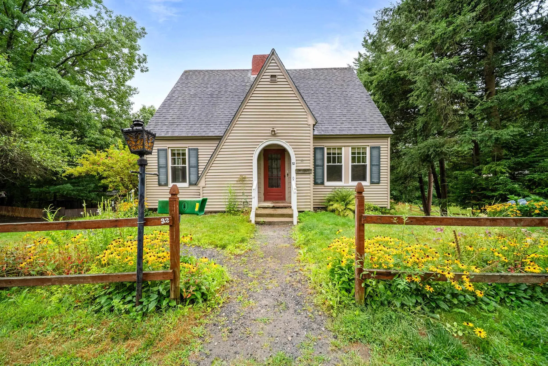 32 Woodbury Street Keene NH 03431