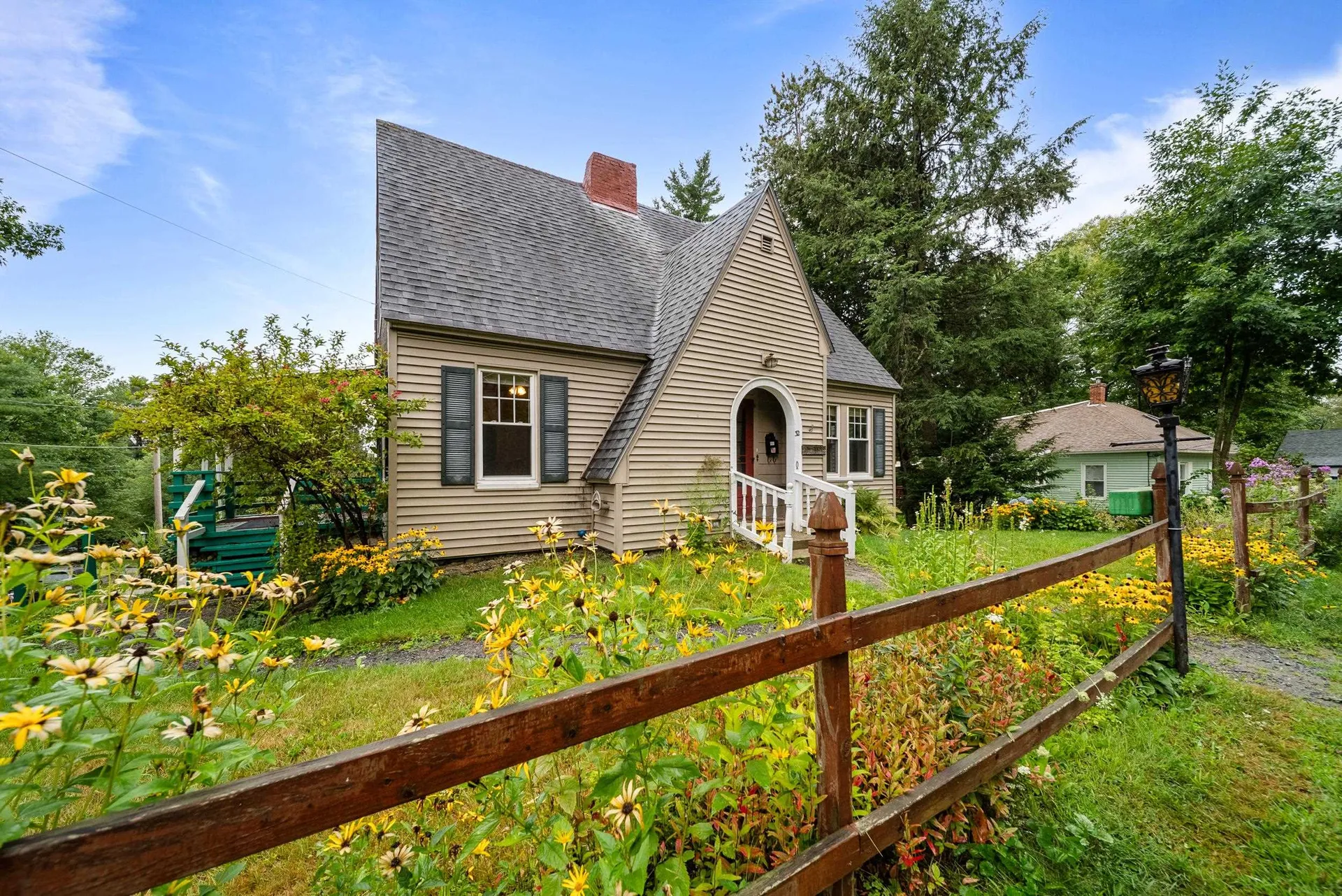 32 Woodbury Street Keene NH 03431