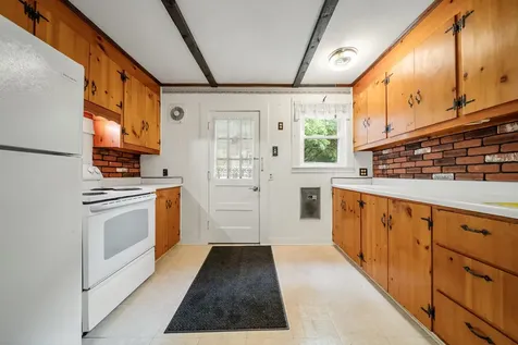 32 Woodbury Street Keene NH 03431