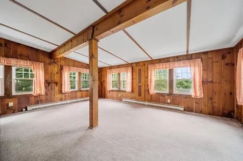 32 Woodbury Street Keene NH 03431