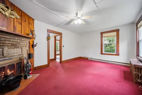 32 Woodbury Street Keene NH 03431