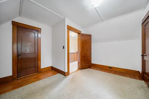 32 Woodbury Street Keene NH 03431