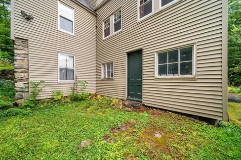 32 Woodbury Street Keene NH 03431