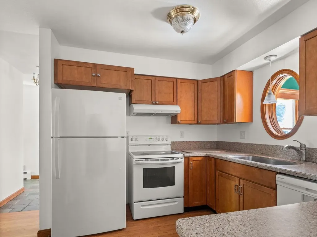 55 Greenbriar Drive Essex VT 05452